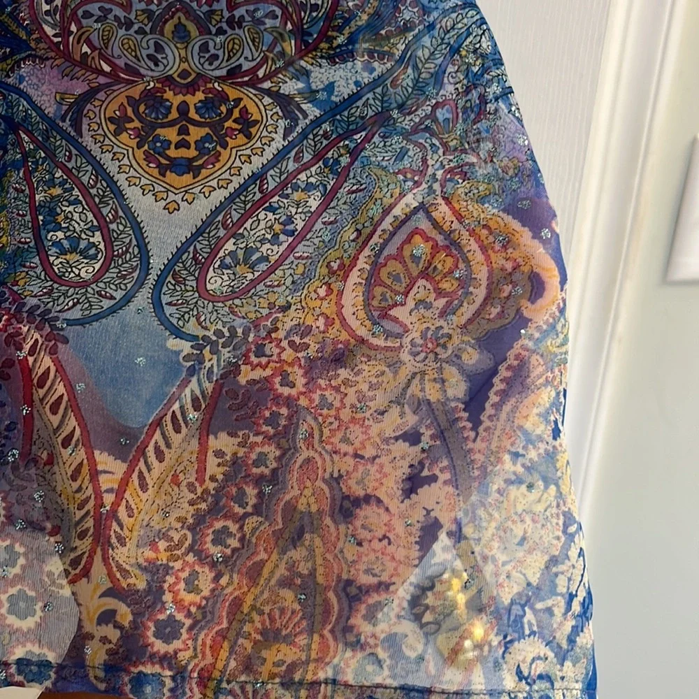 See-through Paisley Collared Button-up - Picture 3 of 3